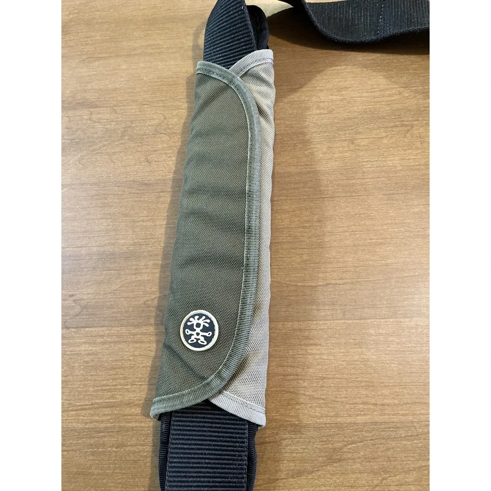 Crumpler Messenger Bag Olive Green Orange Crossbody Laptop Strap